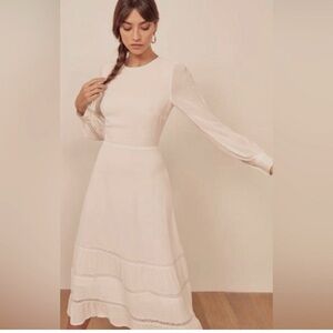 Elegant Cream Long Sleeve Dress